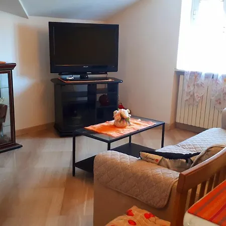 L' Oasi Di Elisa Apartment